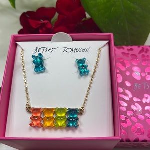 NIB Betsey Johnson Gummy Bear 3 piece set with Leopard Box